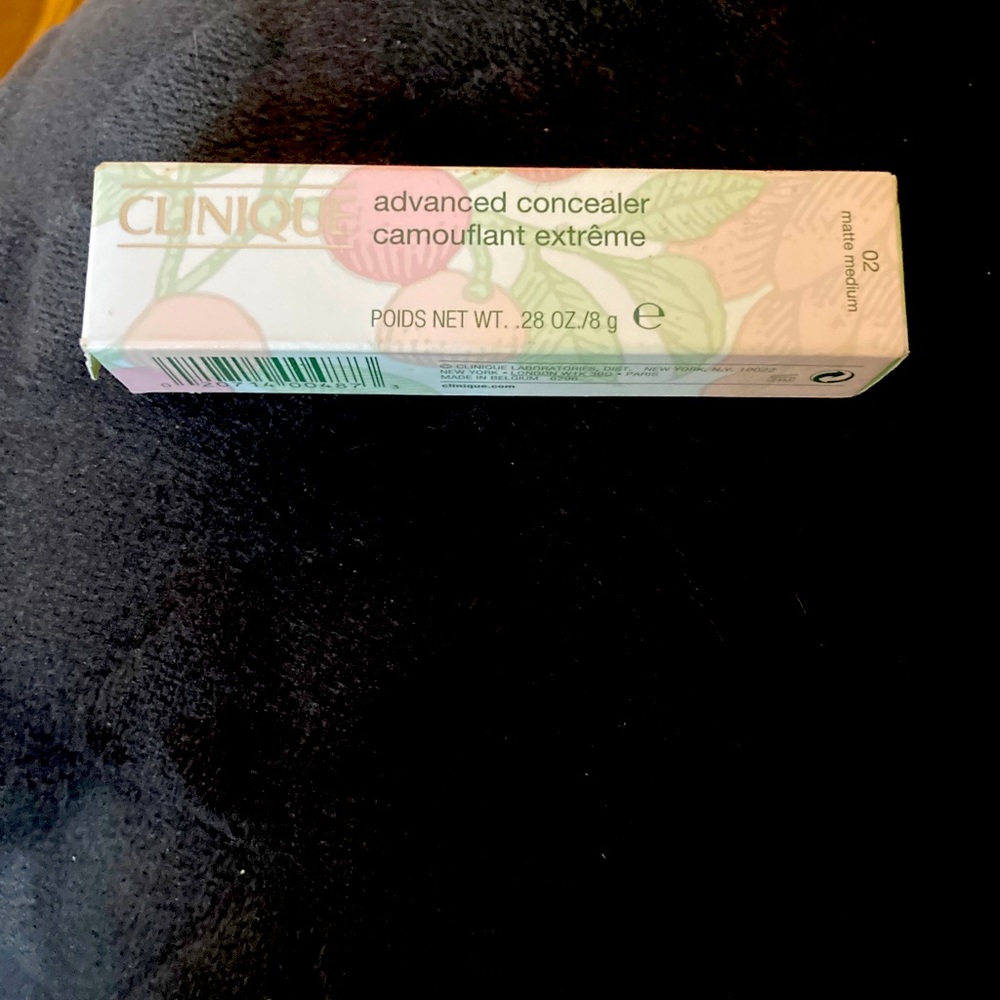 NIB Clinique advanced concealer camouflant extreme